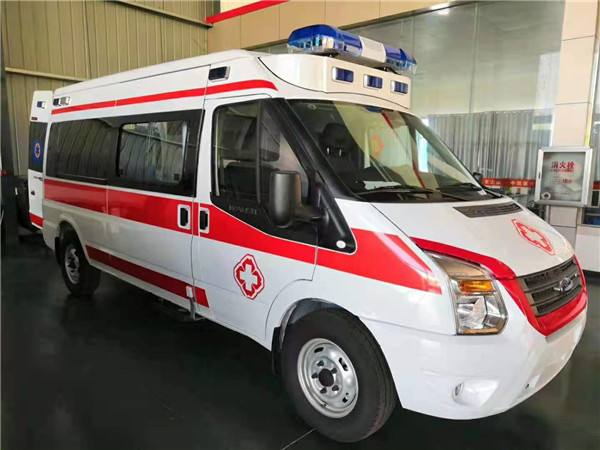 安乡县福特V362救护车